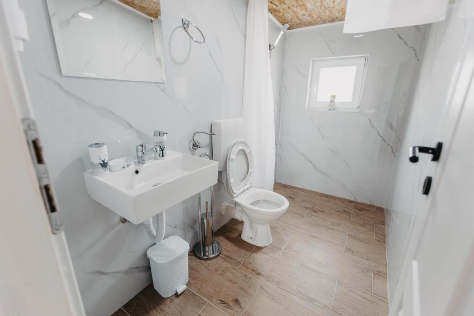 Apartmani Rosa Nevesinje Exterior foto
